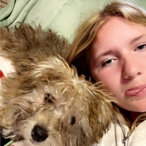 Meet your Posher, Makayla